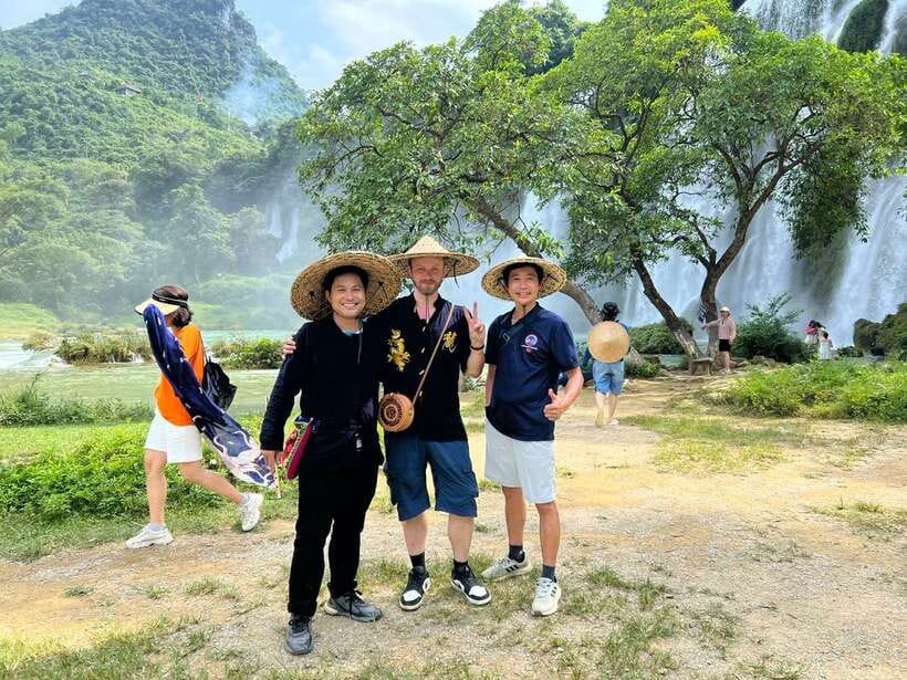 From Hanoi: Ban Gioc Waterfall & Angel Mountain 2-Day Tour - Guides who shape the experience