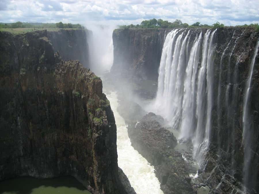 From Kasane: Victoria Falls Day Trip (Zimbabwe side) - Why this Victoria Falls day trip works from Kasane