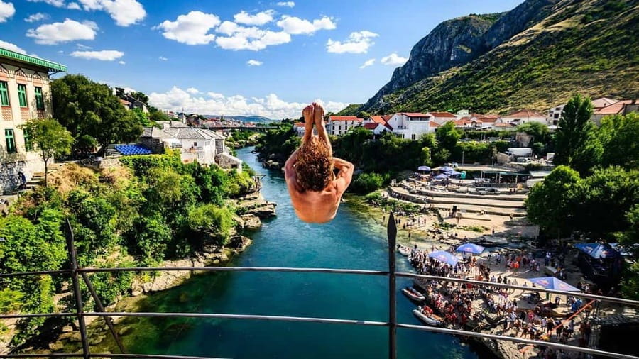 From Makarska : Mostar and Kravica Waterfalls Day Trip - Walking the Old Bazaar and finding lunch