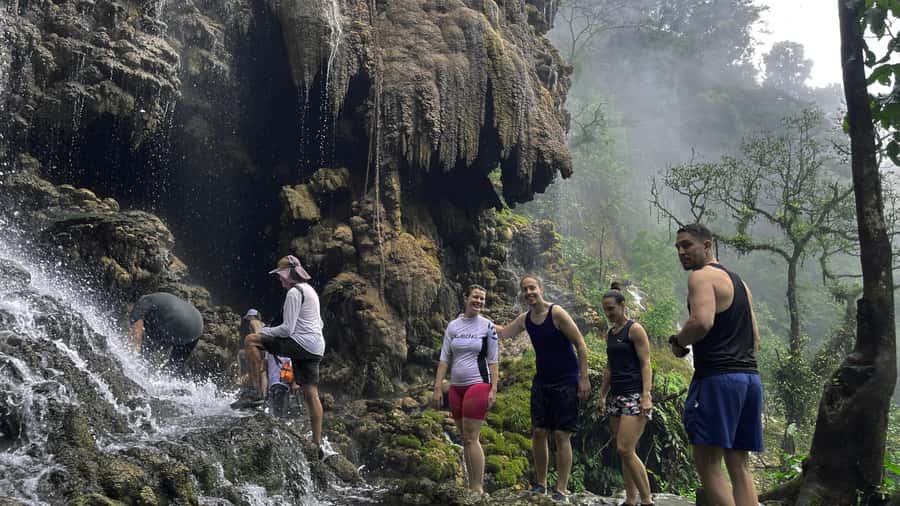 From Malang or Surabaya: Tumpak Sewu Waterfall Group Tour - Leaving Malang or Surabaya Before the Waterfall