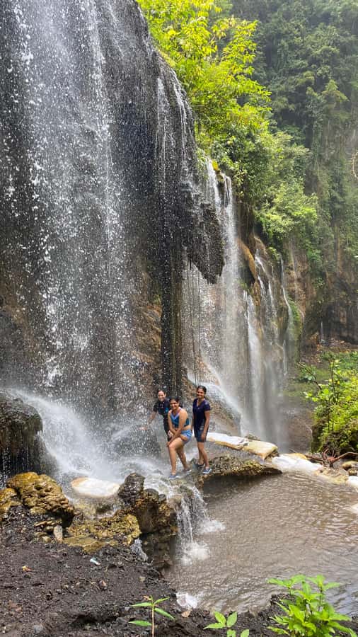 From Malang: Tumpak Sewu Waterfall Day Trip (Sharing) - Lunch, changing clothes, and the return to Malang