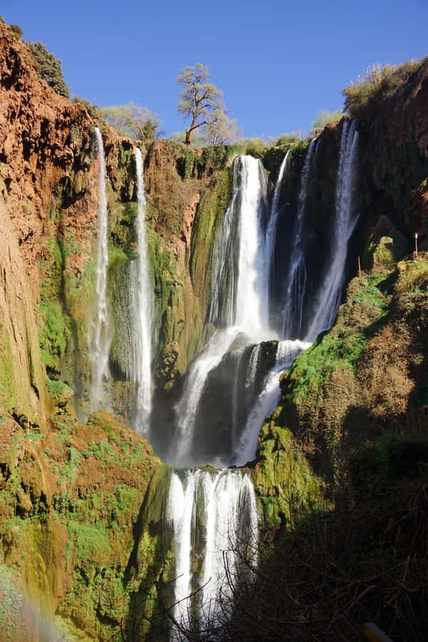 From Marrakech: Ouzoud Waterfalls Guided Tour and Boat Trip - Walking down into the gorge
