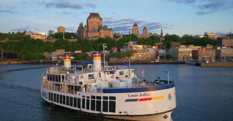 From Montréal: Québec City, River Cruise & Montmorency Falls - The 1.5-hour St. Lawrence River cruise