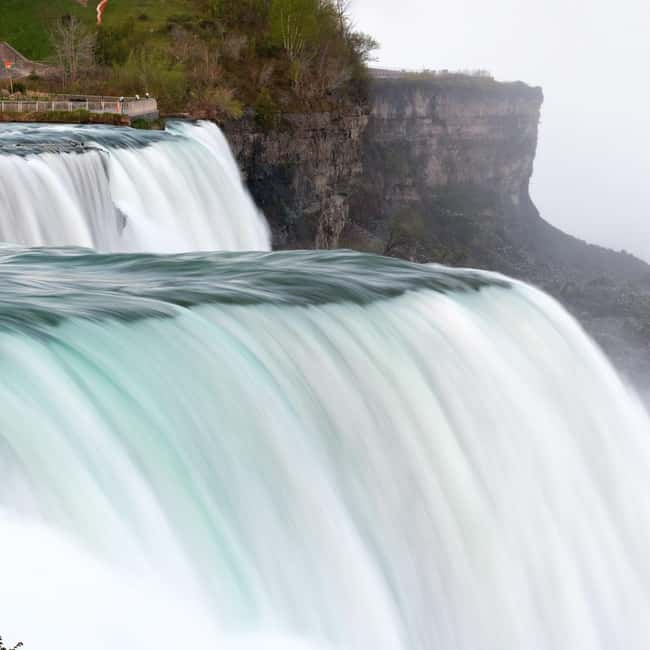 From New York City: Niagara Falls Guided Tour - Lunch, highway stops, and the ride back
