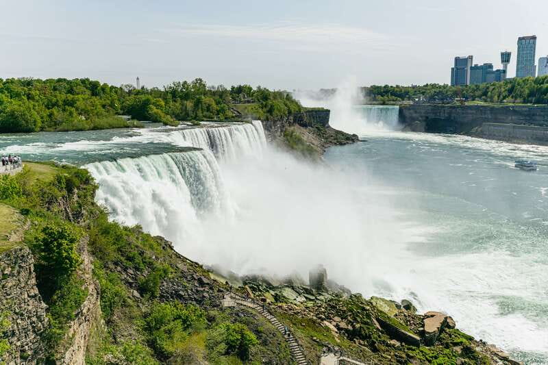 From New York City: Niagara Falls One Day Tour - The main question: is Niagara worth a 14-hour bus ride?