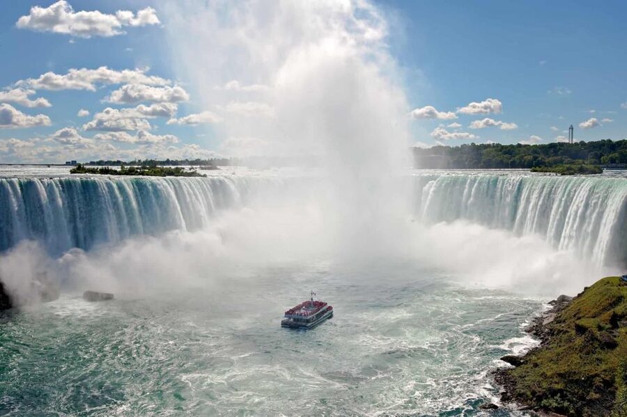 From NYC: Full-Day Niagara Falls Tour by Van - Leaving Manhattan for upstate New York