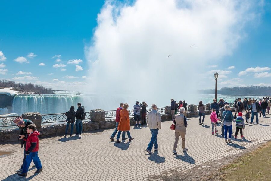 From NYC: Niagara Falls Full-Day Tour with Maid of the Mist - The long coach ride from Manhattan
