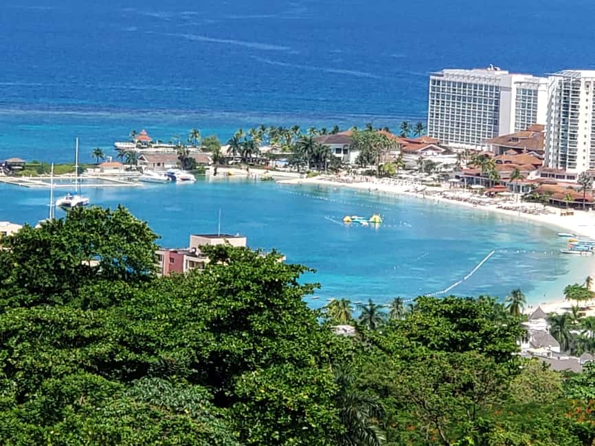 From Ocho Rios: Blue Hole Secret Waterfall & Highlight Tour - The guides can shape the whole outing