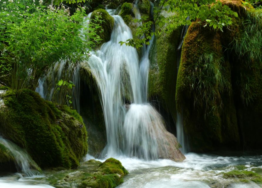 From Omiš: Krka Waterfalls and Trogir Group Tour - Trogir in 75 minutes