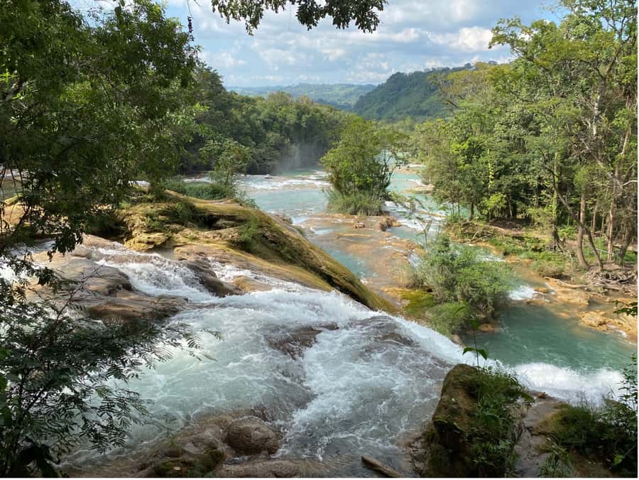 From Palenque: Ruins and waterfalls of Misol-ha & Agua Azul - Misol-Ha: a short walk behind the water
