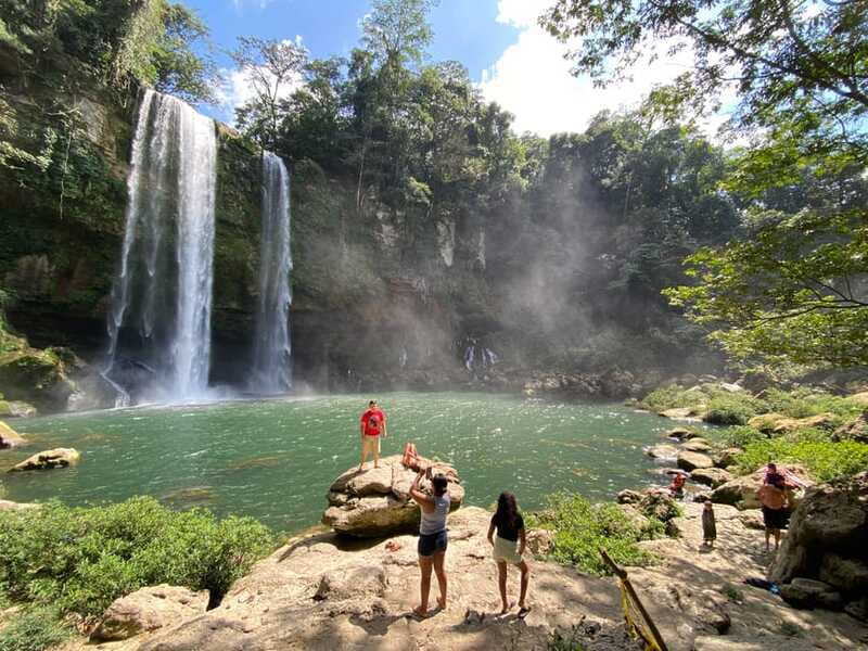 From Palenque: Waterfalls Misol-ha y Agua Azul. - Agua Azul: two and a half hours to walk and swim