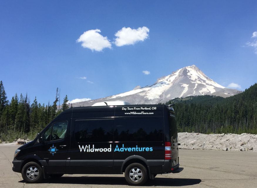 From Portland: Columbia Gorge Waterfalls and Mt. Hood Tour - Why this full-day route works