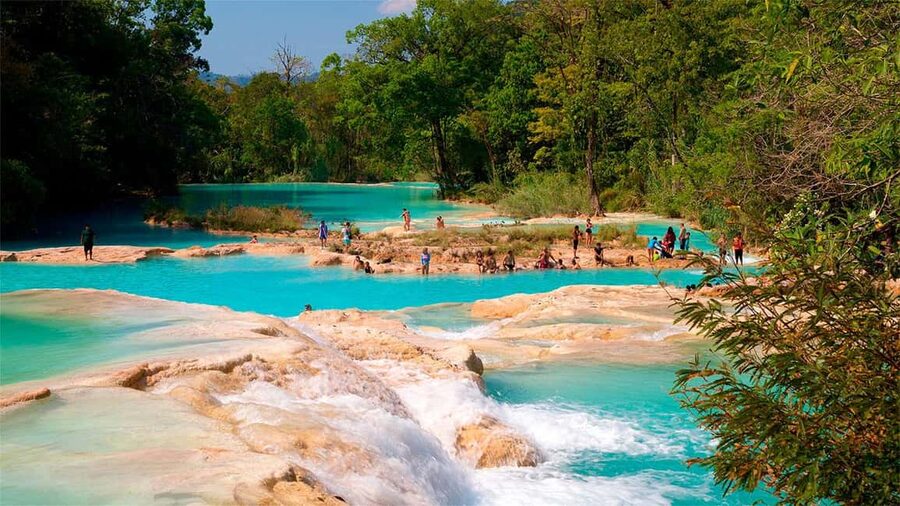 From San Cristóbal: Agua Azul and Palenque Day Trip - Agua Azul and the question of blue water