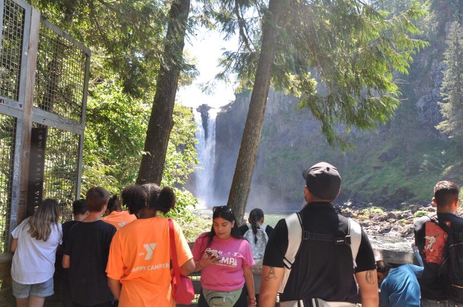 From Seattle: Snoqualmie Falls and Wineries Tour w/ Transfer - Timing, comfort, and practical limits