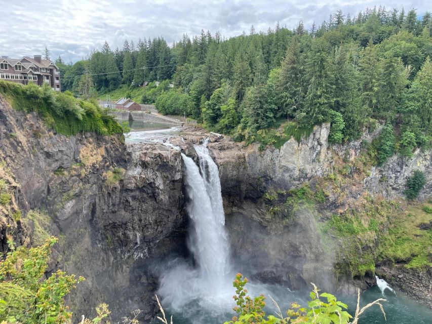 From Seattle: Snoqualmie Falls and Wineries Tour w/ Transfer - Crossing Lake Washington by floating bridge