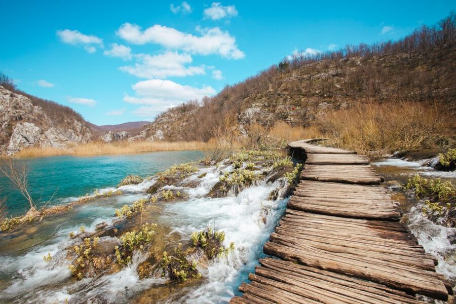 From Split or Trogir: Plitvice Lakes Guided Tour - How the seasons change the experience
