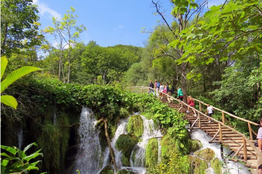 From Split: Plitvice Lakes Full-Day Trip - The early start at Split Riva