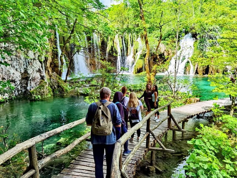 From Split: Plitvice Lakes Guided tour - What the €76 price really covers