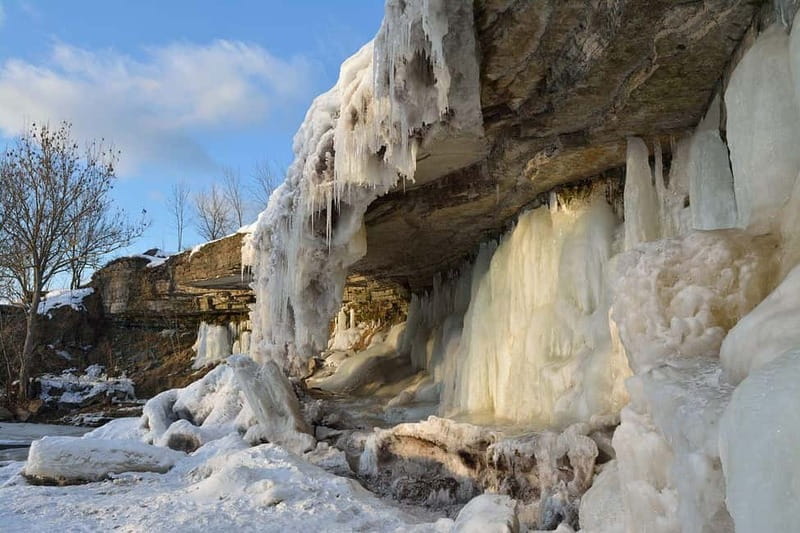From Tallinn: Jägala Waterfall and Picnic Tour - The Picnic Beside the Falls