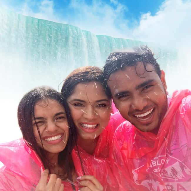From Toronto: Niagara Falls Bus Tour with Boat Cruise - The drive south to Niagara Falls