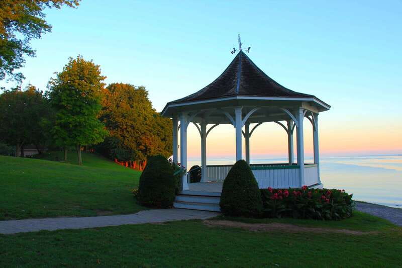 From Toronto: Niagara Falls, Canada Private Tour - What the $654 price buys you