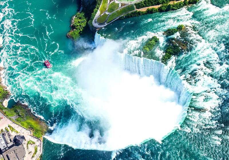 From Toronto: Niagara Falls Evening Tour With Boat Cruise - Key points at a glance