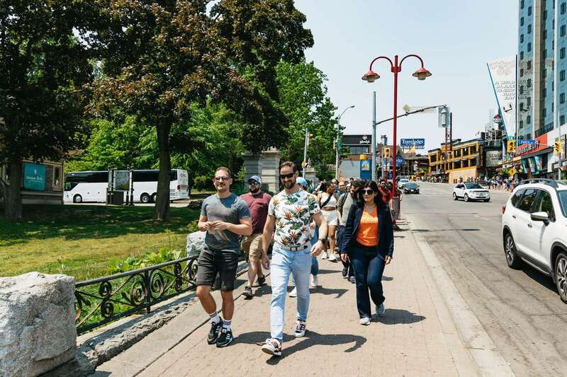 From Toronto: Niagara Falls + Winery, Cruise, & Lunch Option - Seeing Niagara Falls from Table Rock