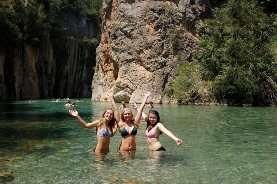 From Valencia: Montanejos Thermal Springs & Great Waterfall - Who should book this outing