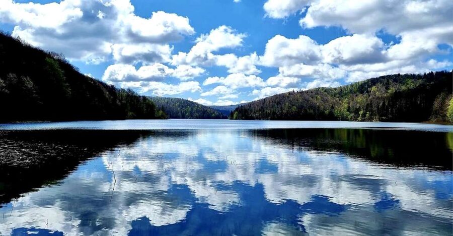 From Zadar: Plitvice Lakes Tour with Boat & Train Ride - The two-hour drive north