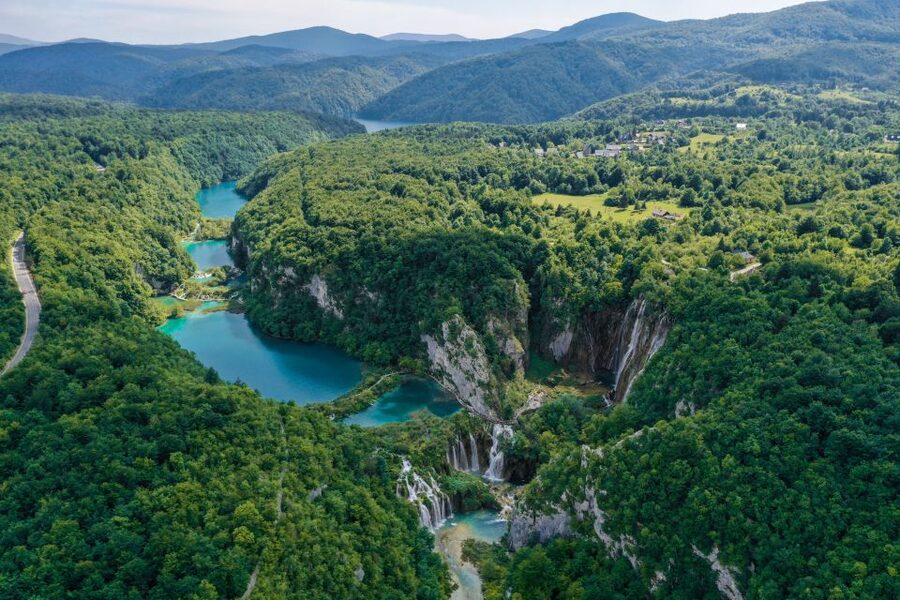 From Zadar: Round-Trip Transfer to Plitvice Lakes - How much time do you get inside?