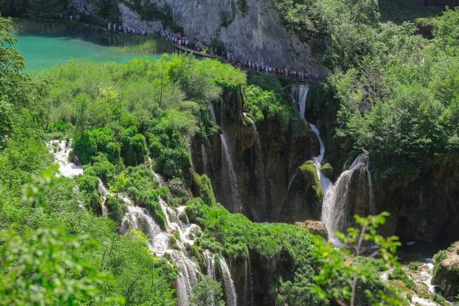 From Zadar: Round-Trip Transfer to Plitvice Lakes - The guide’s role on a mostly independent visit