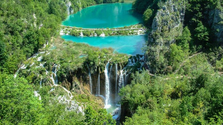From Zadar: Round-Trip Transfer to Plitvice Lakes - Who will enjoy this transfer most?