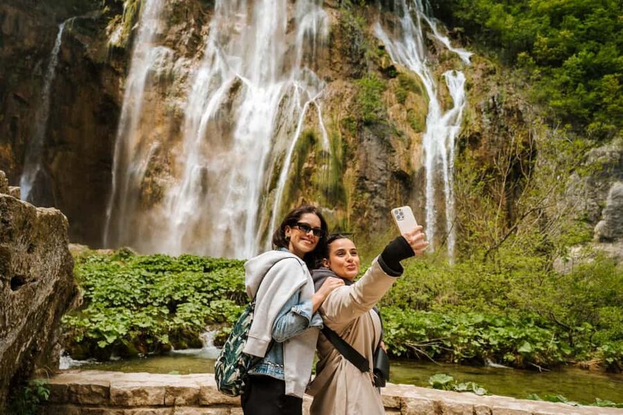 From Zagreb: Plitvice Lakes National Park Tour with Tickets - Starting in central Zagreb at Zrinjevac 2