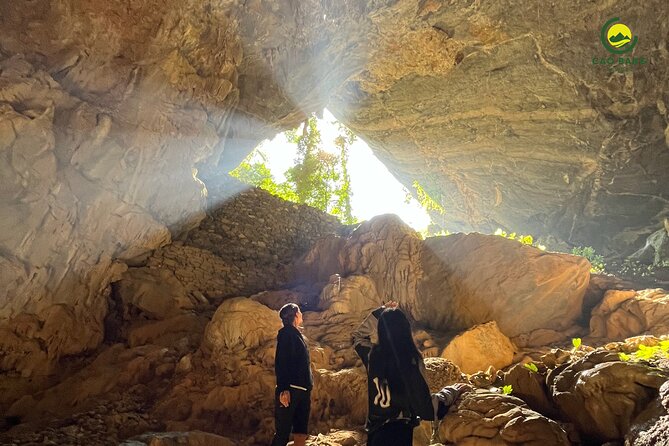 Full Day Motorbike Cao Bang Loop Tour to Ban Gioc Waterfalls - Truc Lam Pagoda and the 300-step climb