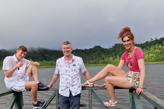 Full-Day Tour: Concord Waterfall, Chocolate Factory, Rum Distillery, Grand Etang - Grand Etang Lake: a short look at Grenada’s rainforest