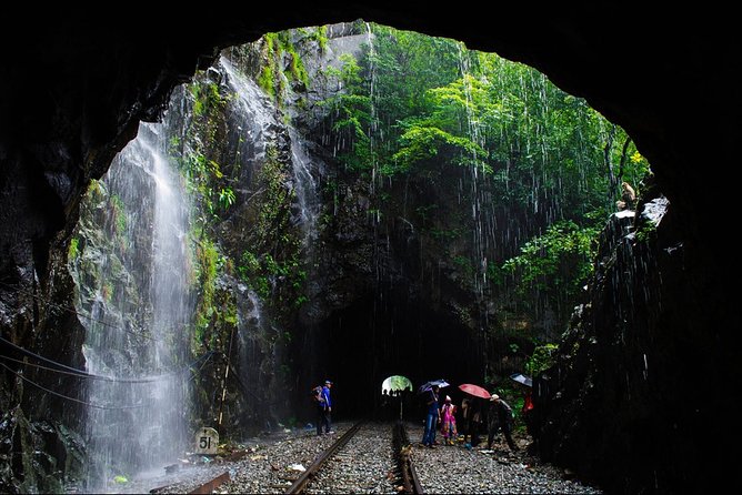 Full-Day Tour Old Goa Dudhsagar Falls and Spice Plantation - Dudhsagar Falls is the reason to go