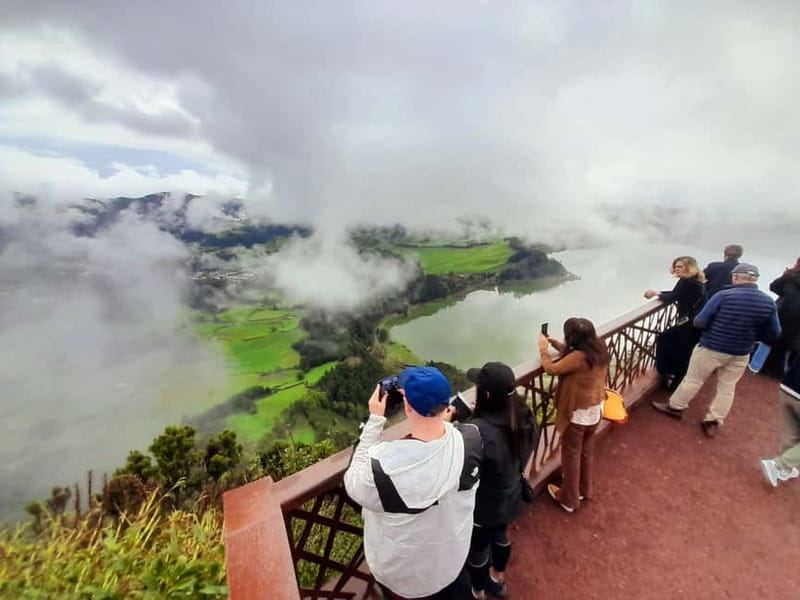 Furnas Volcano: Full Day Tour, Hot Springs & Waterfalls - Gorreana Tea Factory offers a taste of São Miguel