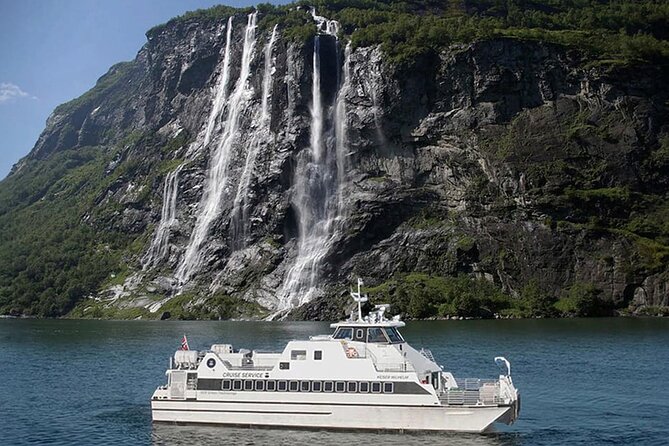 Geiranger Fjord Tour with Waterfall Tasting - What makes Friaren the highlight