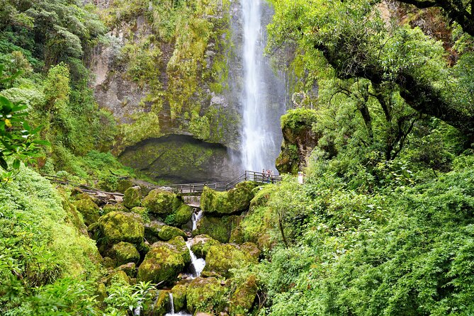 Giron Waterfall and Busa Lake - Key points to know before you book