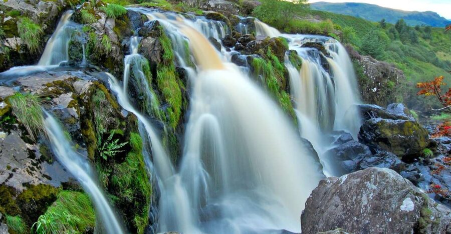Glasgow: Loup of Fintry Waterfall Guided Tour - Leaving Glasgow for the River Endrick