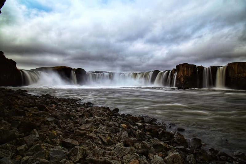 Godafoss Waterfall & Turf House Tour from Akureyri Port - Guide service and the feel of the outing