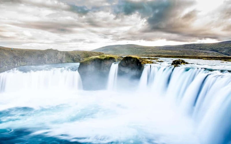 Godafoss Waterfall & Turf House Tour from Akureyri Port - Weather, shoes, and comfort