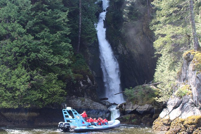 Granite Falls Zodiac Tour by Vancouver Water Adventures - Siwash Rock and the Lion’s Gate Bridge