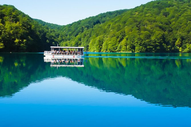 Guided transfer from Zagreb to Split with Plitvice Lakes stop - Why this transfer makes sense
