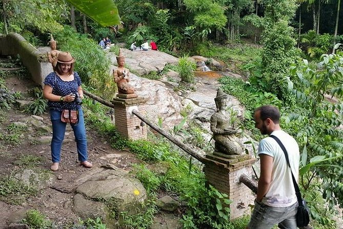 Half Day, Monk Chat Meditation Retreat on Waterfall Temple, Chiang Mai, Thailand - Making merit and meeting a monk
