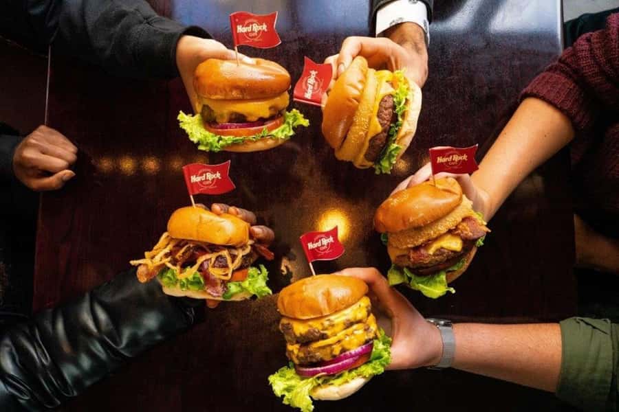Hard Rock Cafe Meal: Niagara Falls, United States - The memorabilia is worth making time for