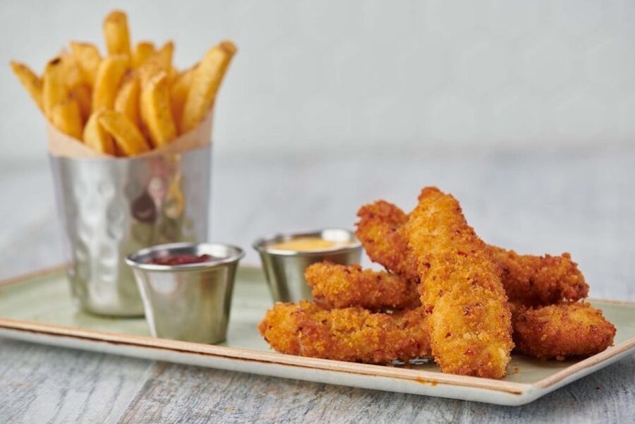 Hard Rock Cafe Meal: Niagara Falls, United States - Who will enjoy this meal most?