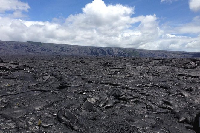 Hawaii Big Island Circle Small Group Tour: Waterfalls - Hilo - Volcano - Black Sand Beach - What the vehicle time feels like