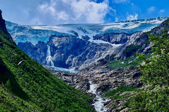 Helicopter Over Trolltunga and Waterfall Sightseeing from Bergen - Skjervefossen, a quiet first stop