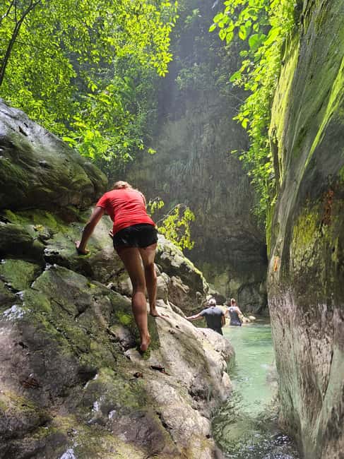 Hiking Tabernacle Thundering Waterfall - Why this feels like a real adventure
